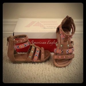 American Eagle Sandals